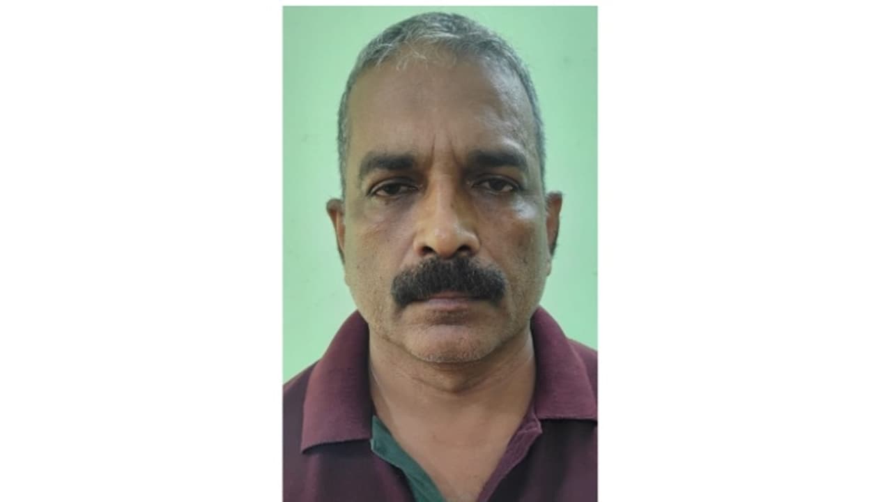 വിദേശത്ത് ജോലി വാഗ്ദാനം ചെയ്ത് പണം വാങ്ങിയ ശേഷം ട്രാവൽ ഏജൻസി പൂട്ടി നടത്തിപ്പുകാർ മുങ്ങി; ഒരാൾ പിടിയിൽ വിദേശത്ത് ജോലി വാഗ്ദാനം ചെയ്ത് പണം വാങ്ങിയ ശേഷം ട്രാവൽ ഏജൻസി പൂട്ടി നടത്തിപ്പുകാർ മുങ്ങി; ഒരാൾ പിടിയിൽ