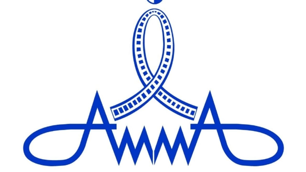 വിവാദങ്ങൾ ആളിക്കത്തുന്നു; 'അമ്മ' എക്സിക്യൂട്ടീവ് യോ​ഗം മാറ്റിവച്ചു