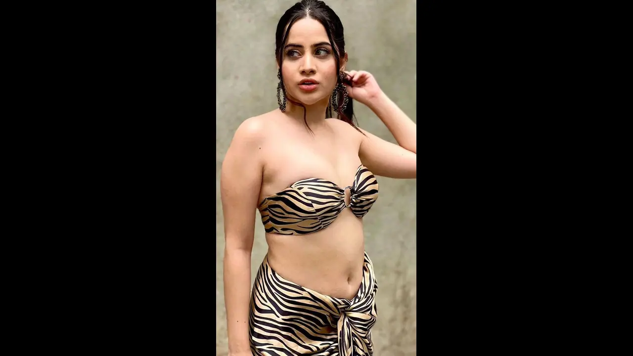 "ಎರಡು ತಿಂಗಳ ಒಳಗೆ ನನಗೆ ದೊಡ್ಡ ಸ್ತನಗಳು ಬೇಕು" ಡಾಕ್ಟರ್ ಮುಂದೆ ಸಿಲಿಕಾನ್ ಸ್ತನ ಹಿಡಿದುಕೊಂಡು ಕುಳಿತ ಉರ್ಫಿ ಜಾವೇದ್! "ಎರಡು ತಿಂಗಳ ಒಳಗೆ ನನಗೆ ದೊಡ್ಡ ಸ್ತನಗಳು ಬೇಕು" ಡಾಕ್ಟರ್ ಮುಂದೆ ಸಿಲಿಕಾನ್ ಸ್ತನ ಹಿಡಿದುಕೊಂಡು ಕುಳಿತ ಉರ್ಫಿ ಜಾವೇದ್!