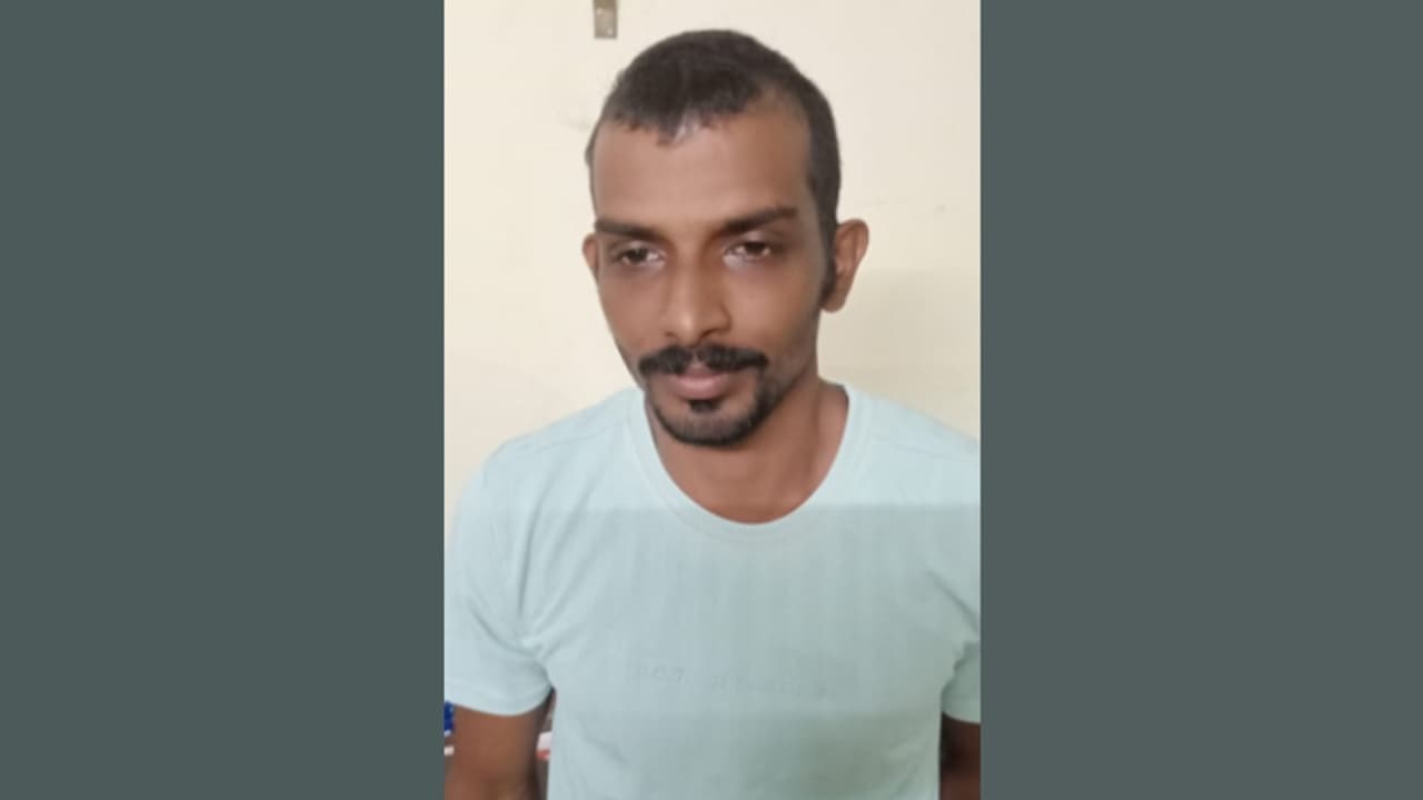 മത്സ്യബന്ധന എഞ്ചിനുകള് മോഷ്ടിച്ച പ്രതി പിടിയില് മത്സ്യബന്ധന എഞ്ചിനുകള് മോഷ്ടിച്ച പ്രതി പിടിയില്