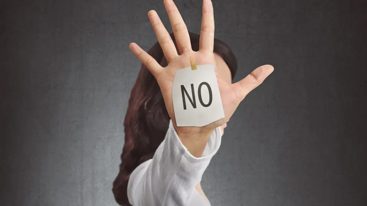 The Art of Assertiveness: Setting Healthy Boundaries Without the Arrogance Accusation