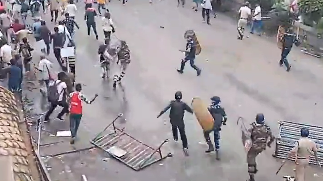 Kolkata Police DC on Nabanna Abhijan protests: 'We will handle situation first, count arrests later'