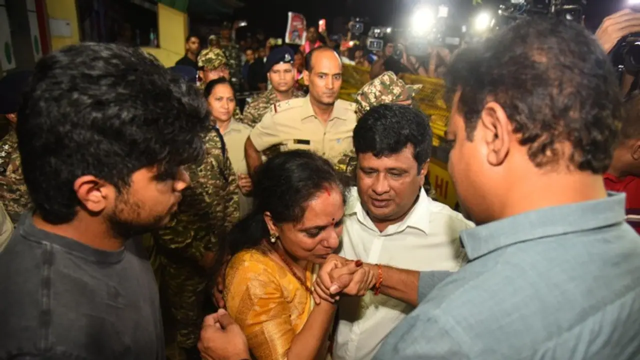 BRS leader K Kavitha walks out of Tihar jail after 5 months, says did not make any mistake, will fight (WATCH)