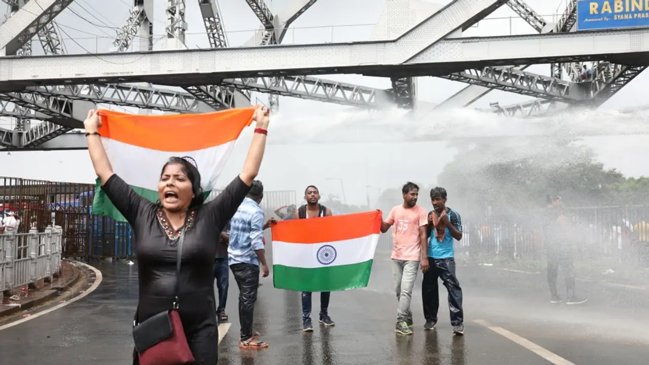 Kolkata horror: More than 200 people arrested after 'Nabanna Abhijan' protests turn violent Kolkata horror: More than 200 people arrested after 'Nabanna Abhijan' protests turn violent