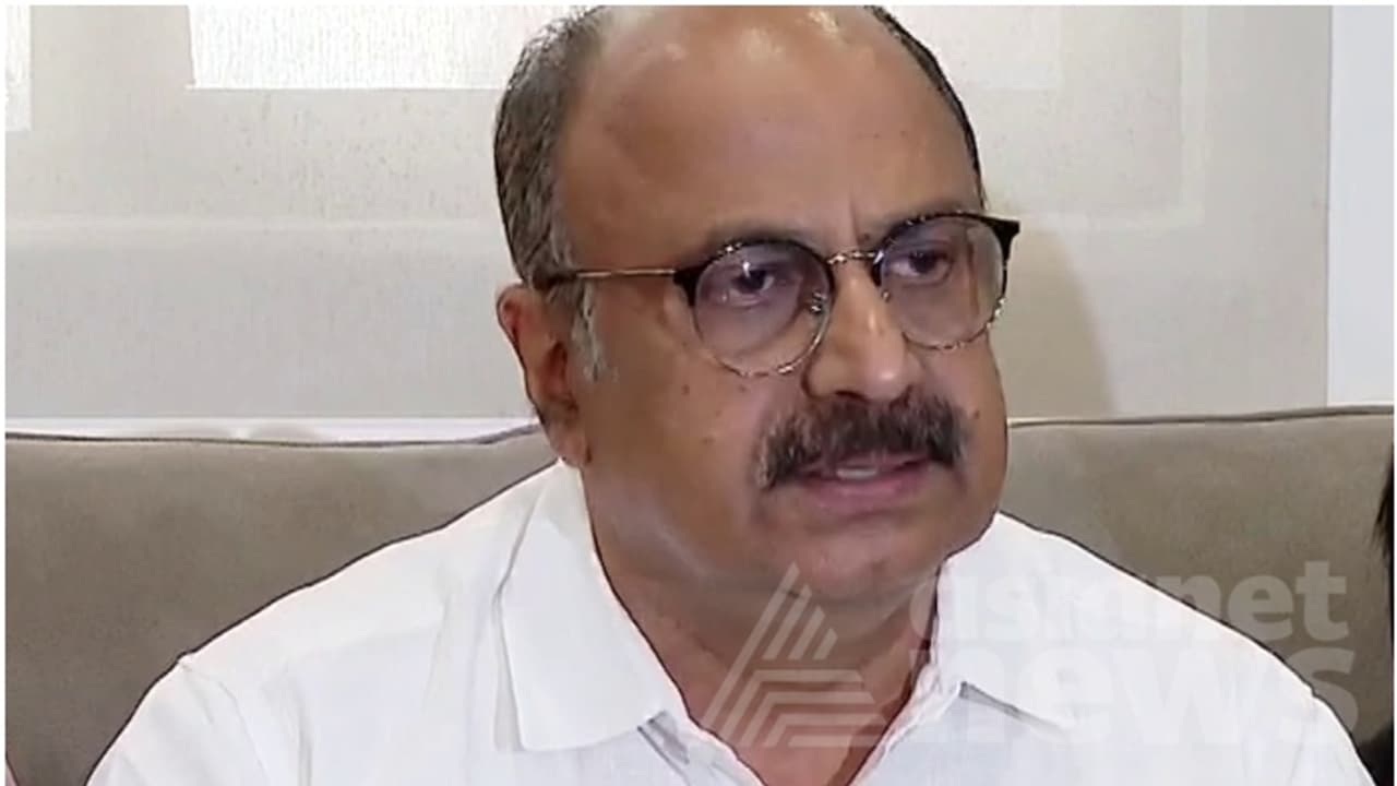 ബലാത്സംഗ കേസിൽ നടൻ സിദ്ദീഖിന് ഇന്ന് നിർണായകം; മുൻകൂര്‍ ജാമ്യാപേക്ഷയിൽ ഹൈക്കോടതി ഇന്ന് വിധി പറയും