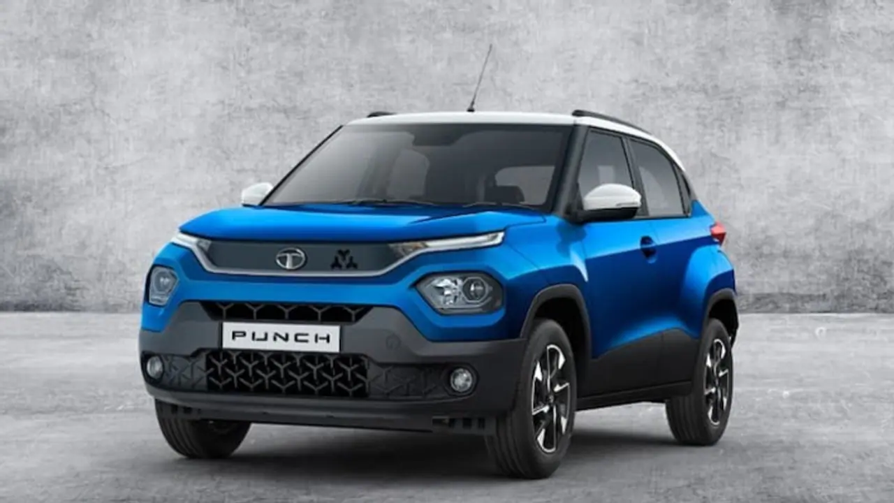 Diwali SURPRISE! Haryana firm gifts Punch, Grand Vitara to employees ahead of festival Diwali SURPRISE! Haryana firm gifts Punch, Grand Vitara to employees ahead of festival