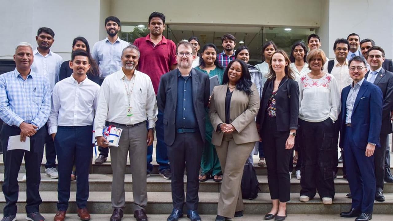 ಯುಎಸ್ ಭಾರತದ ನಡುವಿನ ಸ್ನೇಹ ಹೆಚ್ಚಿಸಲು ಚೆನ್ನೈಗೆ ಭೇಟಿ ನೀಡಿದ ಜೆನ್ನಿಫರ್ ಆರ್ ಲಿಟಲ್ಜಾನ್ ಯುಎಸ್ ಭಾರತದ ನಡುವಿನ ಸ್ನೇಹ ಹೆಚ್ಚಿಸಲು ಚೆನ್ನೈಗೆ ಭೇಟಿ ನೀಡಿದ ಜೆನ್ನಿಫರ್ ಆರ್ ಲಿಟಲ್ಜಾನ್