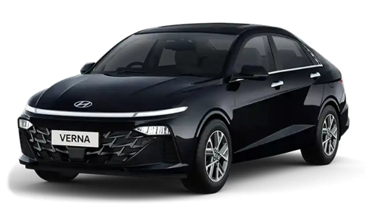 75,000 രൂപ വരെ വിലക്കിഴിവിൽ ഹ്യുണ്ടായി വെർണ 75,000 രൂപ വരെ വിലക്കിഴിവിൽ ഹ്യുണ്ടായി വെർണ
