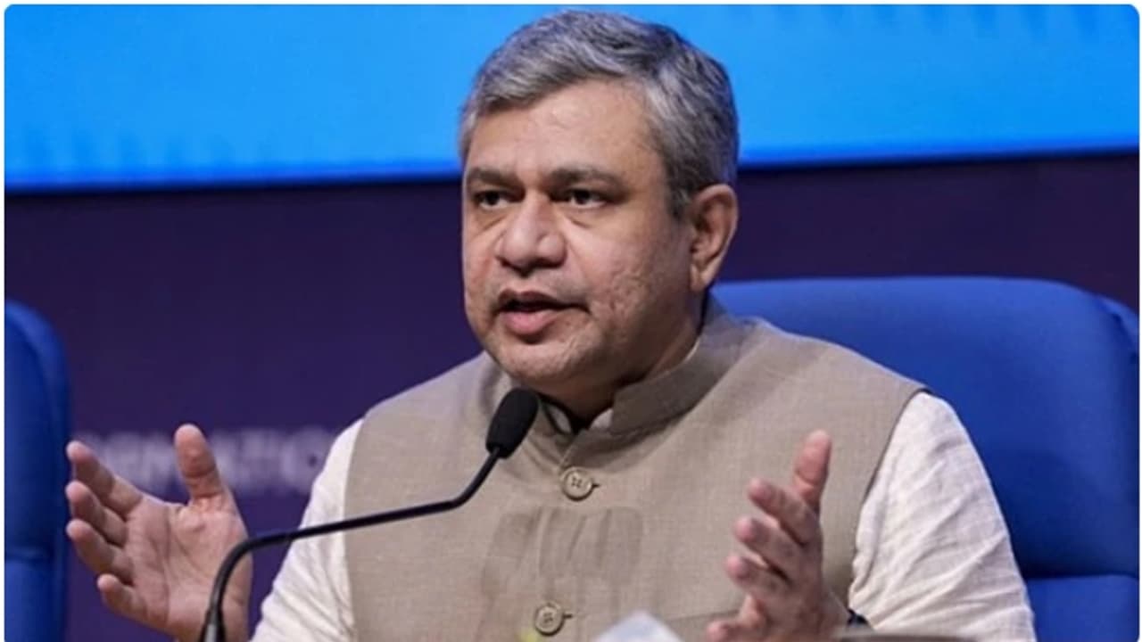 സുപ്രധാന പ്രഖ്യാപനവുമായി കേന്ദ്രം, പാലക്കാട് വ്യവസായ സ്മാര്‍ട്ട് സിറ്റി, രാജ്യത്തിന് 12 പുതിയ വ്യവസായ മേഖലകൾ 