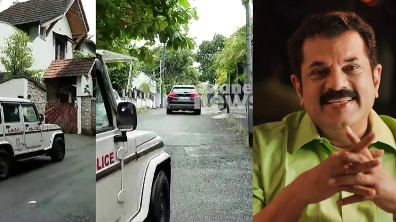 'അജ്ഞാത വാസം' വെടിഞ്ഞ് മുകേഷ്; പ്രതിഷേധങ്ങൾക്കിടെ പൊലീസ് സുരക്ഷയോടെ തിരുവനന്തപുരത്തെ വീട് വിട്ടു