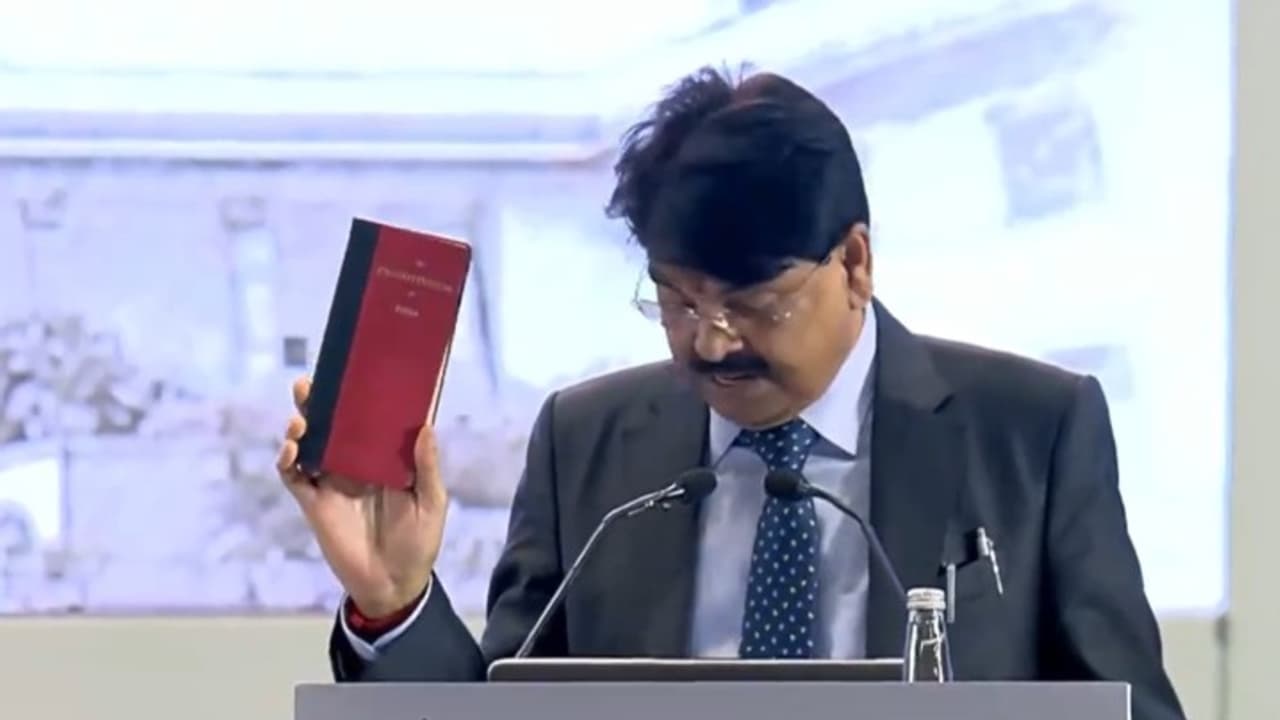 'Don't mock Constitution': Bar Council chairman's dig at Rahul Gandhi? 75 years of SC speech goes viral| WATCH