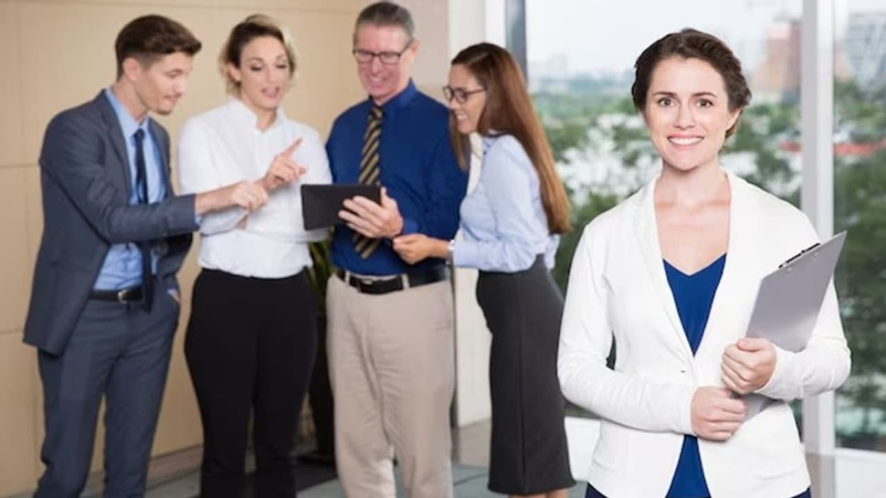 Pension Schemes: प्राइवेट कर्मचारियों को मिलेगी लास्ट सैलरी से ज्यादा पेंशन, UPS की तरह ये है बेस्ट स्कीम Pension Schemes: प्राइवेट कर्मचारियों को मिलेगी लास्ट सैलरी से ज्यादा पेंशन, UPS की तरह ये है बेस्ट स्कीम