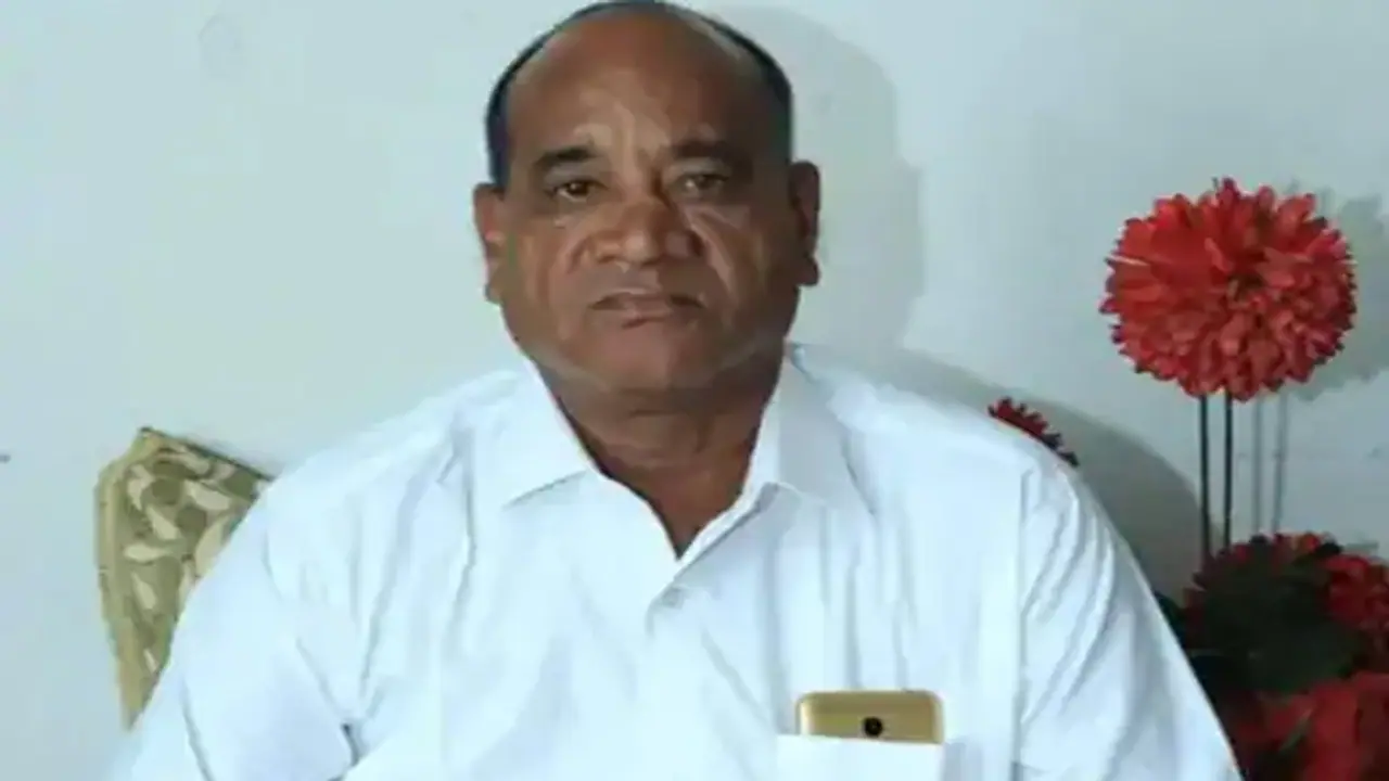 ಕುಟುಂಬ ಸಮೇತ ಬದುಕು ಅಂತ್ಯಗೊಳಿಸಿದ ಕಾಂಗ್ರೆಸ್ ನಾಯಕ, ಪತ್ನಿ ಇಬ್ಬರು ಪುತ್ರರೂ ಸಾವು! ಕುಟುಂಬ ಸಮೇತ ಬದುಕು ಅಂತ್ಯಗೊಳಿಸಿದ ಕಾಂಗ್ರೆಸ್ ನಾಯಕ, ಪತ್ನಿ ಇಬ್ಬರು ಪುತ್ರರೂ ಸಾವು!