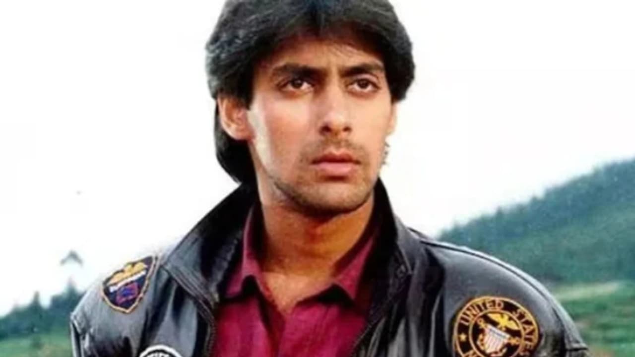 ആദ്യം നിര്മാതാവ് നല്കിയ അഡ്വാൻസ് അയ്യായിരം, സല്മാന് പിന്നീട് ലഭിച്ച തുക?, സംവിധായകൻ വെളിപ്പെടുത്തിയത് ആദ്യം നിര്മാതാവ് നല്കിയ അഡ്വാൻസ് അയ്യായിരം, സല്മാന് പിന്നീട് ലഭിച്ച തുക?, സംവിധായകൻ വെളിപ്പെടുത്തിയത്