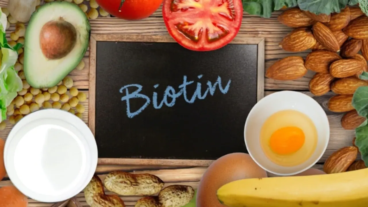 തലമുടിയുടെയും ചര്മ്മത്തിന്റെയും ആരോഗ്യത്തിന് കഴിക്കാം ബയോട്ടിൻ അടങ്ങിയ ഈ ഭക്ഷണങ്ങള് തലമുടിയുടെയും ചര്മ്മത്തിന്റെയും ആരോഗ്യത്തിന് കഴിക്കാം ബയോട്ടിൻ അടങ്ങിയ ഈ ഭക്ഷണങ്ങള്