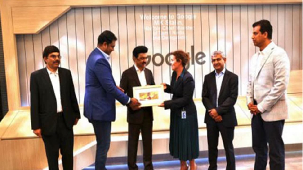 എഐ രംഗത്ത് തമിഴ്നാട് ഒരുമുഴം മുമ്പേ; ഗൂഗിളുമായി നിര്ണായക കരാറിലെത്തി എഐ രംഗത്ത് തമിഴ്നാട് ഒരുമുഴം മുമ്പേ; ഗൂഗിളുമായി നിര്ണായക കരാറിലെത്തി