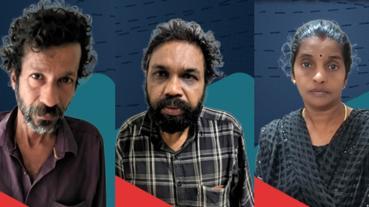 ബുക്ക് ചെയ്താൽ വീട്ടിലെത്തും, അങ്ങാടി മരുന്നിന്റെ മറവിൽ മദ്യ വിതരണം; 77 കുപ്പി വ്യാജമദ്യവുമായി 3 പേർ പിടിയിൽ ബുക്ക് ചെയ്താൽ വീട്ടിലെത്തും, അങ്ങാടി മരുന്നിന്റെ മറവിൽ മദ്യ വിതരണം; 77 കുപ്പി വ്യാജമദ്യവുമായി 3 പേർ പിടിയിൽ