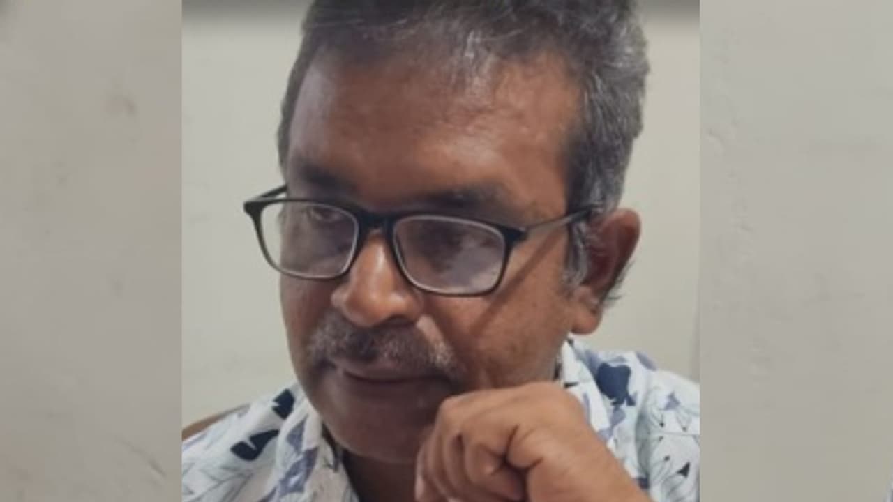 വയനാട്ടില്‍ കൈക്കൂലി വാങ്ങുന്നതിനിടെ വില്ലേജ് ഓഫീസര്‍ പിടിയിൽ