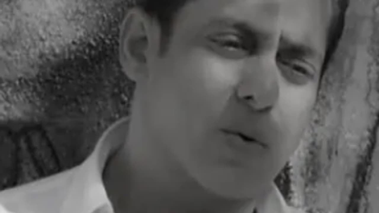 വരികള്‍ എഴുതി ആലപിച്ച് സല്‍മാൻ, വീഡിയോ ട്രോളായി