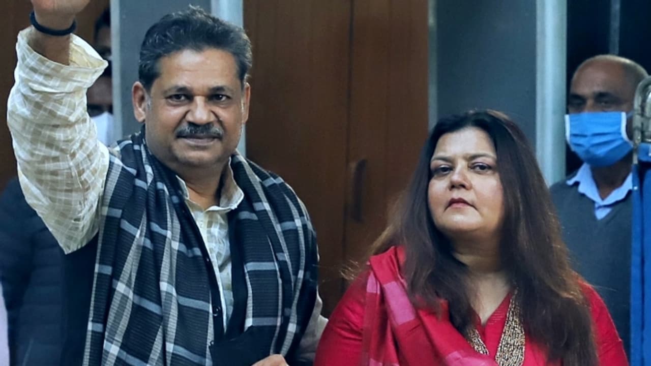 1983 ஆம் ஆண்டு உலகக் கோப்பை நாயகன் கீர்த்தி ஆசாத்தின் மனைவி பூனம் ஜா ஆசாத் காலமானார் 1983 ஆம் ஆண்டு உலகக் கோப்பை நாயகன் கீர்த்தி ஆசாத்தின் மனைவி பூனம் ஜா ஆசாத் காலமானார்