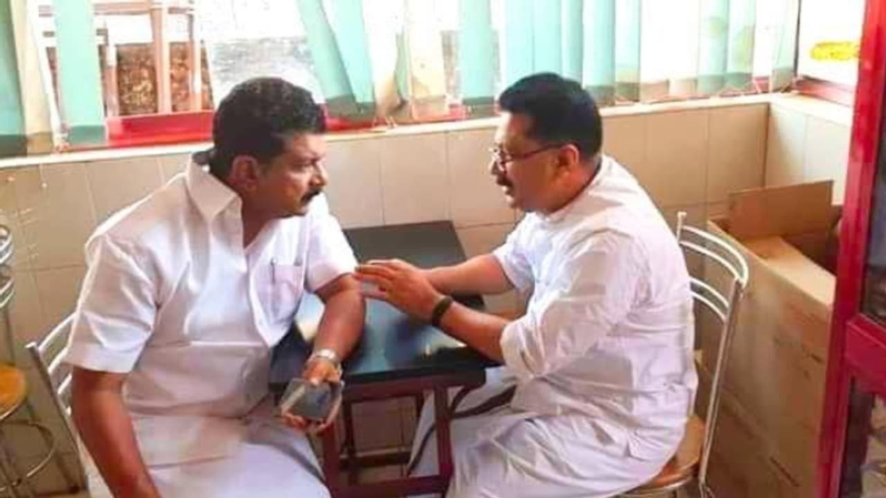 അൻവറിനെ പിന്തുണച്ച് വീണ്ടും കെടി ജലീൽ; 'ചാവേറുകളാകാൻ തീരുമാനിച്ചവരെ ഒരു ശക്തിക്കും അടക്കിനിര്‍ത്താനാകില്ല'