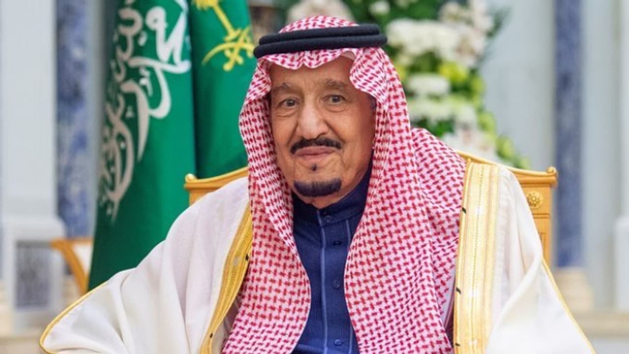 സൗദി ശൂറാ കൗണ്സിലും ഉന്നത പണ്ഡിതസഭയും പുനഃസംഘടിപ്പിച്ചു സൗദി ശൂറാ കൗണ്സിലും ഉന്നത പണ്ഡിതസഭയും പുനഃസംഘടിപ്പിച്ചു