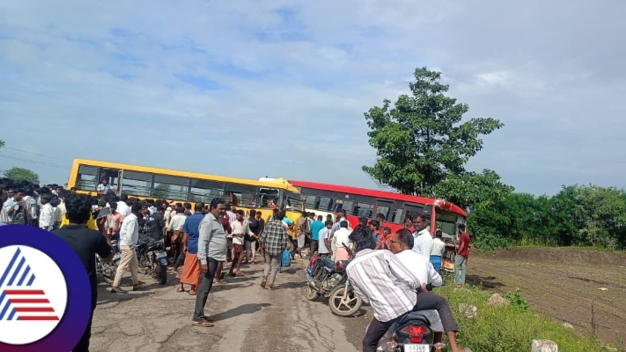 ರಾಯಚೂರಲ್ಲಿ ಭೀಕರ ಅಪಘಾತ: ಶಿಕ್ಷಕರ ದಿನಾಚರಣೆಯಂದೇ ಕಾಲು ಕಳೆದುಕೊಂಡ ನಾಲ್ವರು ಮಕ್ಕಳು! ರಾಯಚೂರಲ್ಲಿ ಭೀಕರ ಅಪಘಾತ: ಶಿಕ್ಷಕರ ದಿನಾಚರಣೆಯಂದೇ ಕಾಲು ಕಳೆದುಕೊಂಡ ನಾಲ್ವರು ಮಕ್ಕಳು!