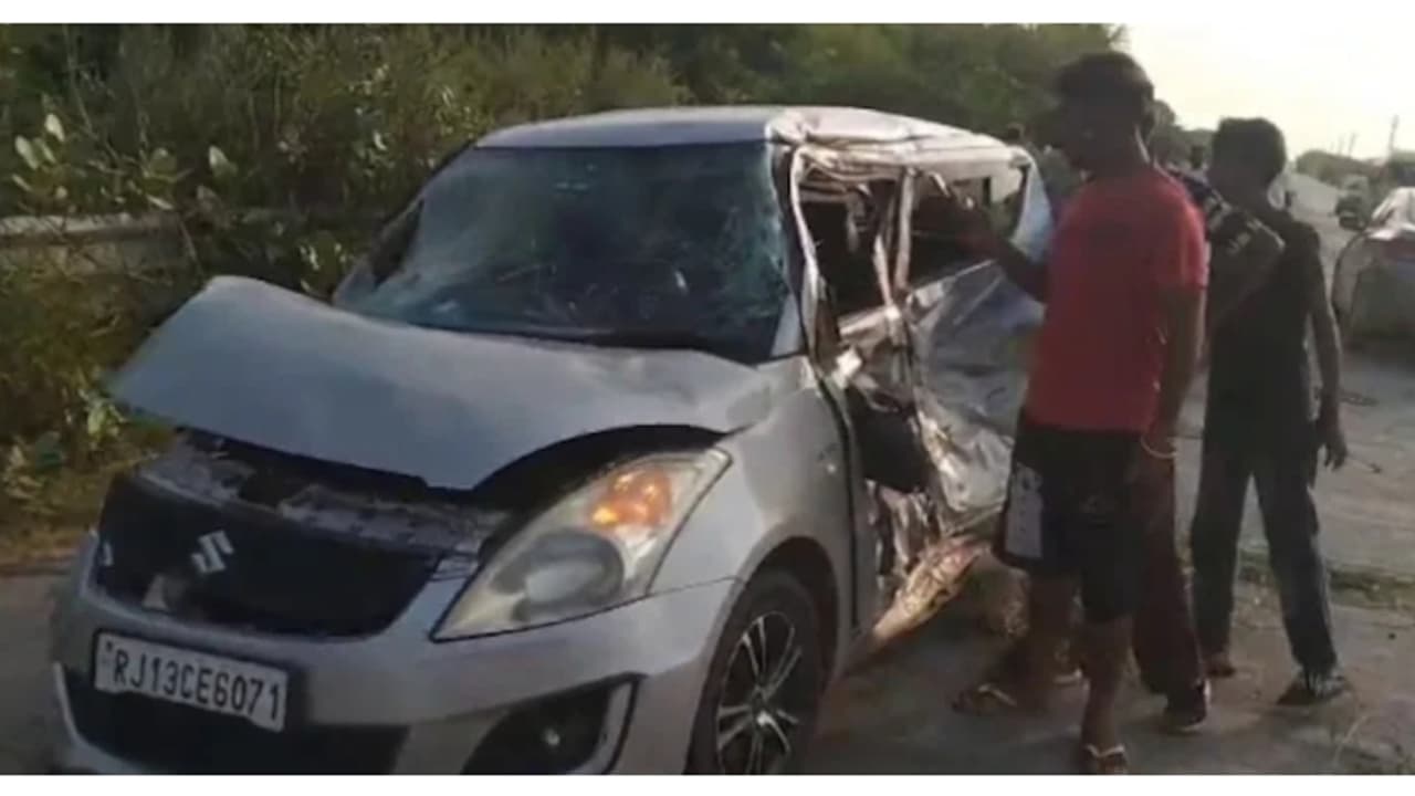 വേ​ഗതയിലെത്തിയ കാർ രണ്ട് ബൈക്കുകളിലിടിച്ചു, ആറുപേർക്ക് ദാരുണാന്ത്യം