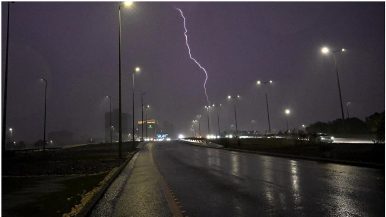 Heavy rainfall causes flooding in Uttar Pradesh; 14 dead, rivers above danger mark Heavy rainfall causes flooding in Uttar Pradesh; 14 dead, rivers above danger mark