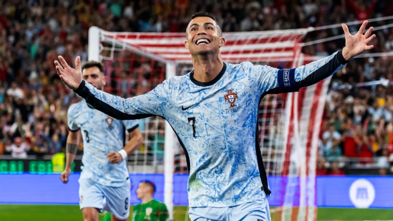 Cristiano Ronaldo Cristiano Ronaldo