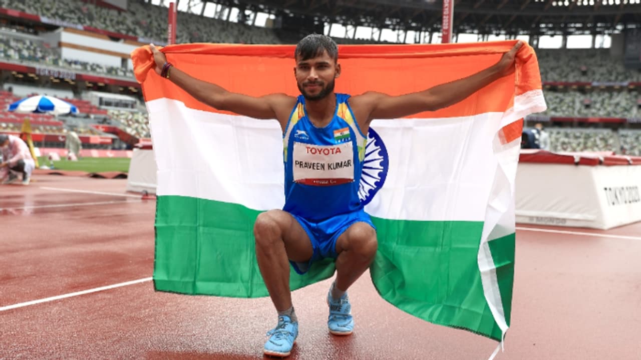 ಬಂಗಾರದ ದಾಖಲೆ ಬರೆದ ಭಾರತ: ಟೋಕಿಯೋ ಗೇಮ್ಸ್ನ ದಾಖಲೆ ಪತನ, ಸಂಭ್ರಮಾಚರಣೆ ಬಂಗಾರದ ದಾಖಲೆ ಬರೆದ ಭಾರತ: ಟೋಕಿಯೋ ಗೇಮ್ಸ್ನ ದಾಖಲೆ ಪತನ, ಸಂಭ್ರಮಾಚರಣೆ