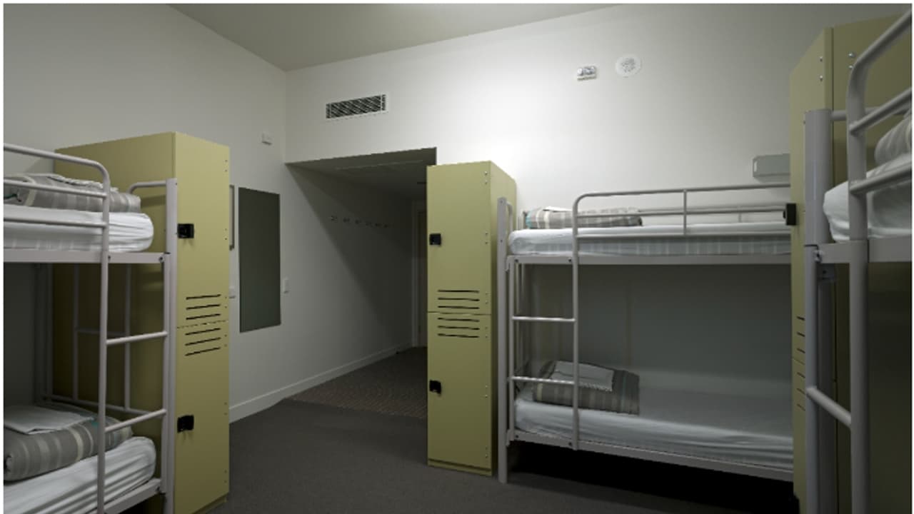 ലേബര് ക്യാമ്പുകളിൽ പരിശോധന; മൂന്ന് ആഴ്ചക്കിടെ 352 നിയമലംഘനങ്ങൾ കണ്ടെത്തി ലേബര് ക്യാമ്പുകളിൽ പരിശോധന; മൂന്ന് ആഴ്ചക്കിടെ 352 നിയമലംഘനങ്ങൾ കണ്ടെത്തി