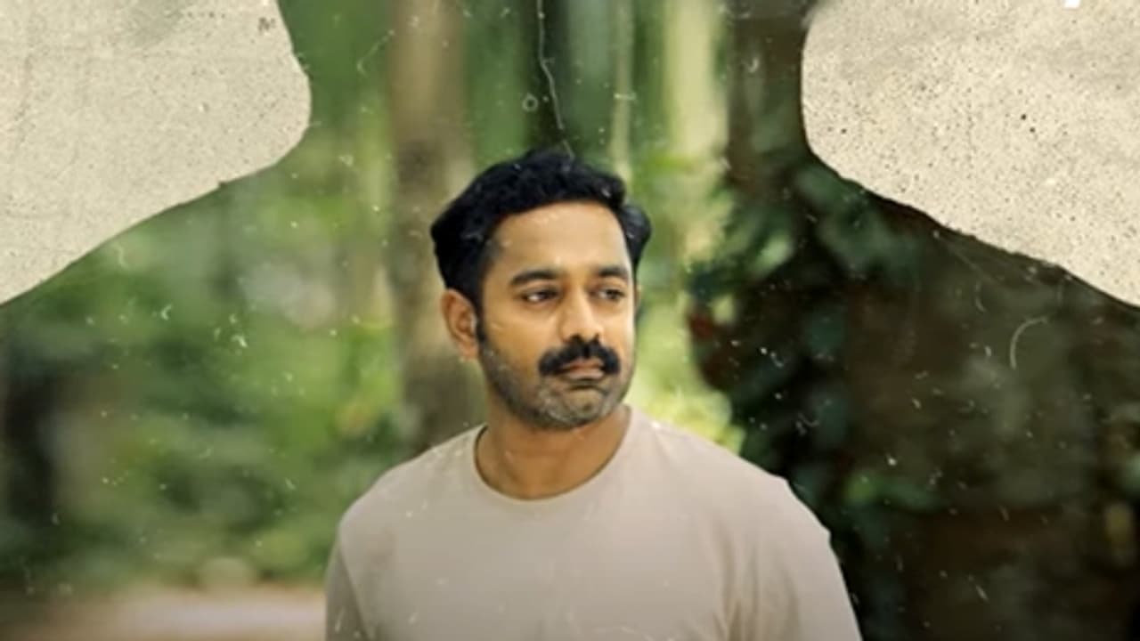 മുജീബ് മജീദിന്റെ സംഗീതം; 'കിഷ്കിന്ധാ കാണ്ഡ'ത്തിലെ പാട്ടെത്തി മുജീബ് മജീദിന്റെ സംഗീതം; 'കിഷ്കിന്ധാ കാണ്ഡ'ത്തിലെ പാട്ടെത്തി