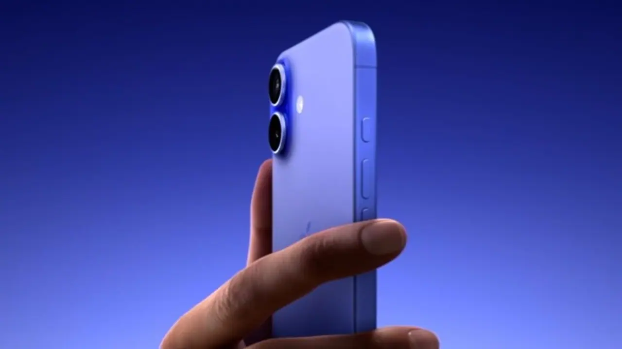 iPhone 16: नया कैमरा कंट्रोल बटन कैसे बनाता है फोटोग्राफी को आसान? जानें वीडियो कैप्चर करने का नया तरीका! iPhone 16: नया कैमरा कंट्रोल बटन कैसे बनाता है फोटोग्राफी को आसान? जानें वीडियो कैप्चर करने का नया तरीका!