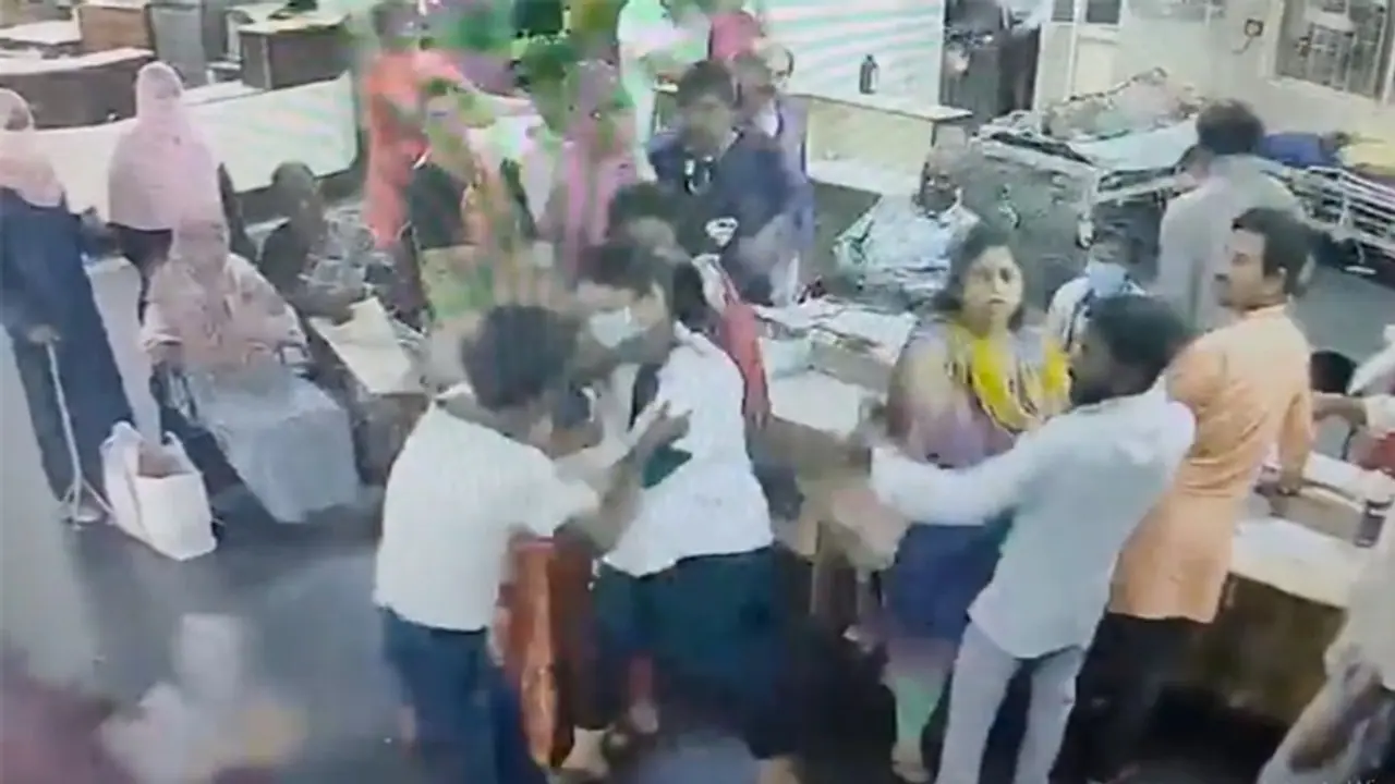 Hyderabad SHOCKER! Patient assaults junior female doctor at Gandhi Hospital; CCTV footage surfaces (WATCH) Hyderabad SHOCKER! Patient assaults junior female doctor at Gandhi Hospital; CCTV footage surfaces (WATCH)
