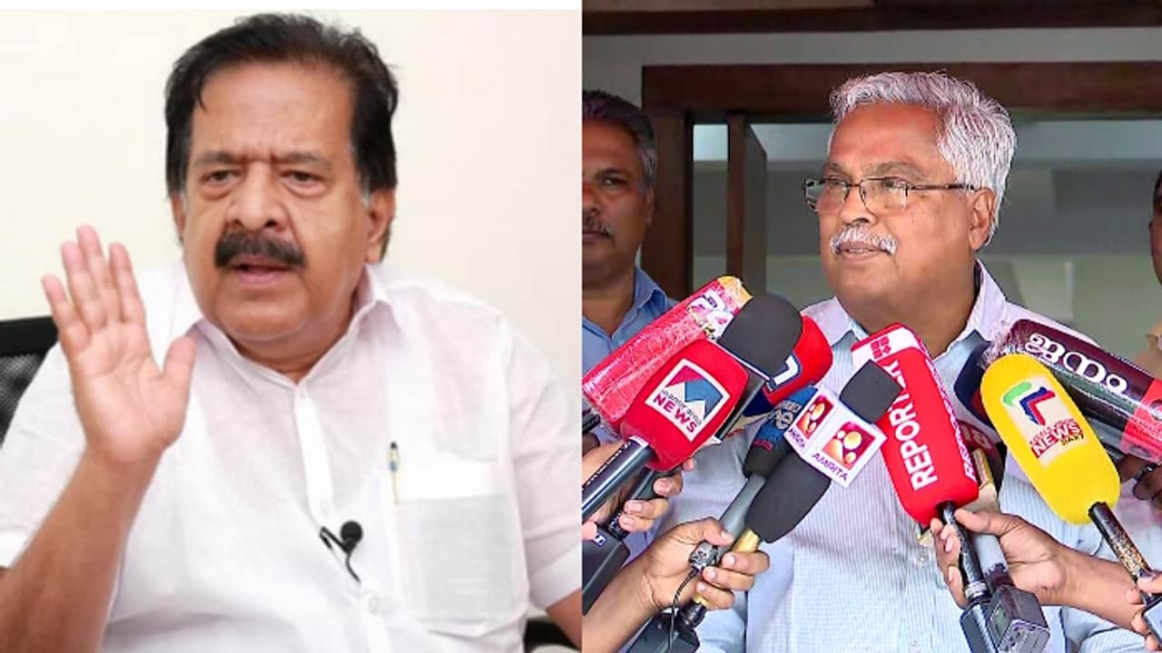 'സിപിഐക്ക് പിണറിയായെ കാണുമ്പോള് മുട്ടിടിക്കും, എല്ഡിഎഫില് തുടരുന്നത് ഗതികേട് കൊണ്ട്'; ചെന്നിത്തല 'സിപിഐക്ക് പിണറിയായെ കാണുമ്പോള് മുട്ടിടിക്കും, എല്ഡിഎഫില് തുടരുന്നത് ഗതികേട് കൊണ്ട്'; ചെന്നിത്തല