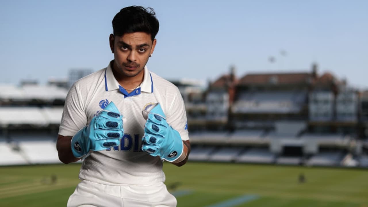 അവസാന നിമിഷം ഗംഭീറും അഗാർക്കറും ഇടപെട്ടു, ഇഷാൻ കിഷൻ ദുലീപ് ട്രോഫി ടീമിലെത്തി; അർധ സെഞ്ചുറിയുമായി തിരിച്ചുവരവ് അവസാന നിമിഷം ഗംഭീറും അഗാർക്കറും ഇടപെട്ടു, ഇഷാൻ കിഷൻ ദുലീപ് ട്രോഫി ടീമിലെത്തി; അർധ സെഞ്ചുറിയുമായി തിരിച്ചുവരവ്