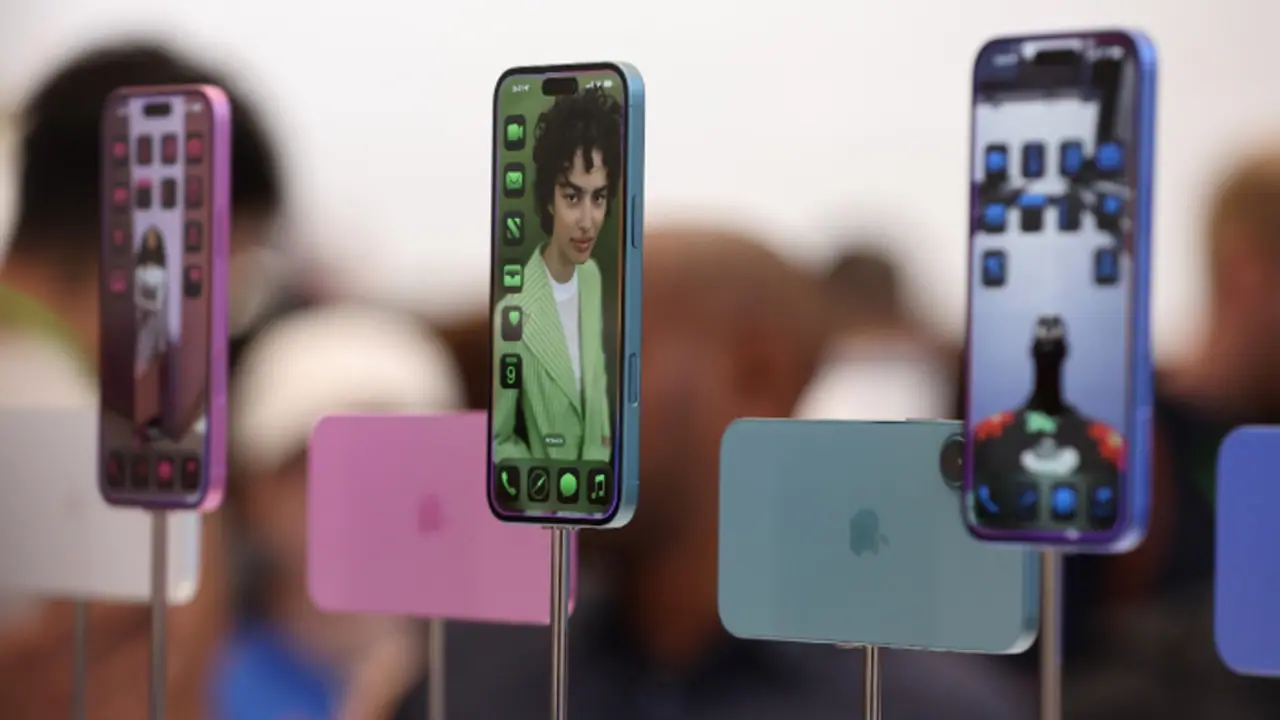 വൺപ്ലസ്, സാംസങ്, റെഡ്‌മി സ്‌മാര്‍ട്ട്ഫോണ്‍ കയ്യിലുണ്ടോ; ഐഫോൺ 16 വാങ്ങാം 