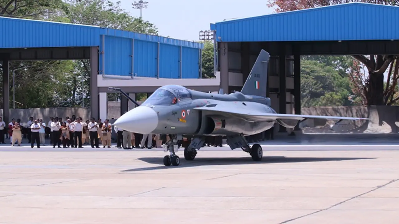 वायुसेना ने HAL को दिया था ऑर्डर वायुसेना ने HAL को दिया था ऑर्डर