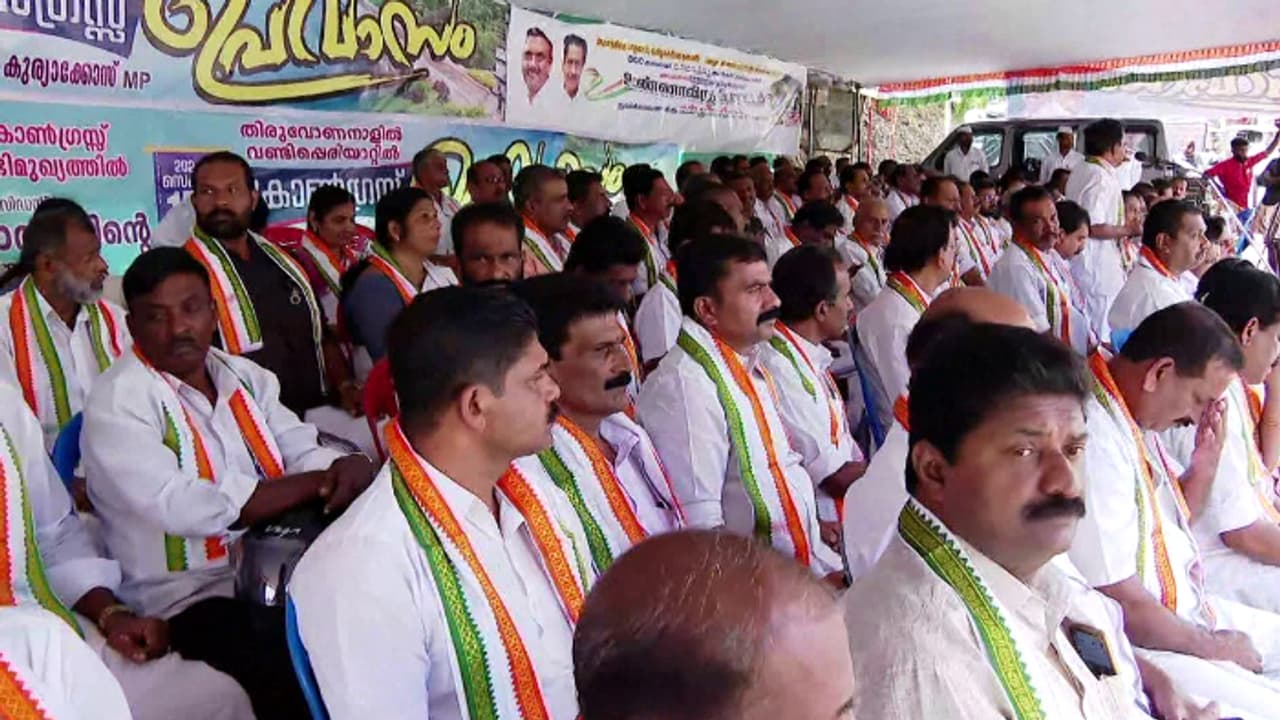 മുല്ലപ്പെരിയാർ ഡാം ഡീകമ്മീഷൻ ചെയ്ത് പുതിയ ഡാം നിര്മിക്കണം; തിരുവോണ ദിനത്തിൽ ഉപവാസ സമരം മുല്ലപ്പെരിയാർ ഡാം ഡീകമ്മീഷൻ ചെയ്ത് പുതിയ ഡാം നിര്മിക്കണം; തിരുവോണ ദിനത്തിൽ ഉപവാസ സമരം