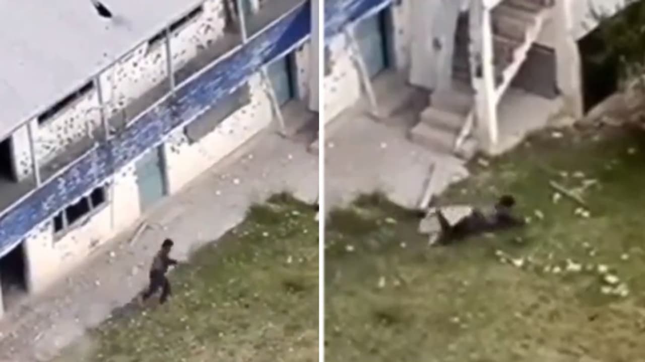 Baramulla encounter: Dramatic video shows one of the three terrorists gunned down amid escape attempt (WATCH) Baramulla encounter: Dramatic video shows one of the three terrorists gunned down amid escape attempt (WATCH)