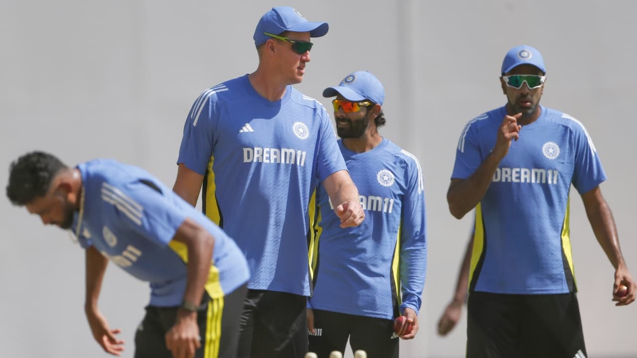 ബംഗ്ലാദേശിന് കരുത്തുണ്ട്, നല്ല സ്പിന്നര്മാരുണ്ട്! ഇന്ത്യ കരുതിയിരിക്കണമെന്ന് മുന് ഇന്ത്യന് താരം ബംഗ്ലാദേശിന് കരുത്തുണ്ട്, നല്ല സ്പിന്നര്മാരുണ്ട്! ഇന്ത്യ കരുതിയിരിക്കണമെന്ന് മുന് ഇന്ത്യന് താരം