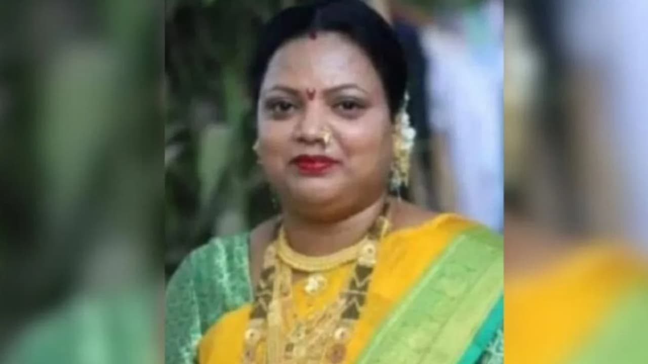 46 കാരിയുടെ മരണം അസ്വഭാവികമെന്ന് കണ്ടെത്തിയത് പോസ്റ്റ്‍മോർട്ടത്തിൽ; മകൾ അറസ്റ്റിൽ, സ്വത്ത് തർക്കമെന്ന് സൂചന