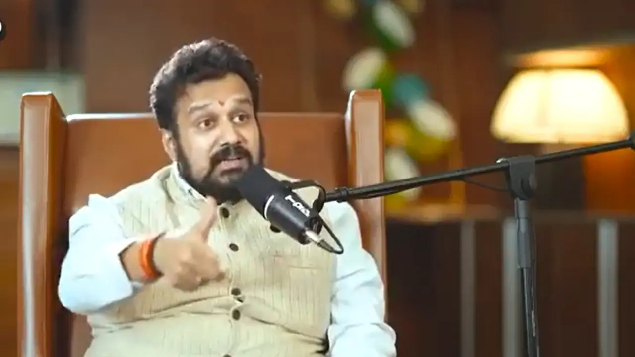 Indian citizen vs Citizen of India: Advocate Vishnu Jain's scathing attack on Sonia Gandhi goes viral (WATCH)