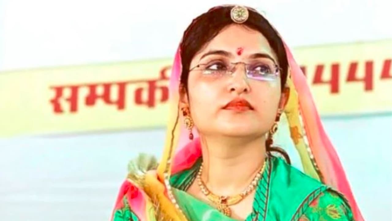 ಸರ್ಜರಿ ಬಳಿಕ ಕೋಮಾಗೆ ಜಾರಿದ ದಕ್ಷ RAS ಅಧಿಕಾರಿ ಸಾವು ಸರ್ಜರಿ ಬಳಿಕ ಕೋಮಾಗೆ ಜಾರಿದ ದಕ್ಷ RAS ಅಧಿಕಾರಿ ಸಾವು