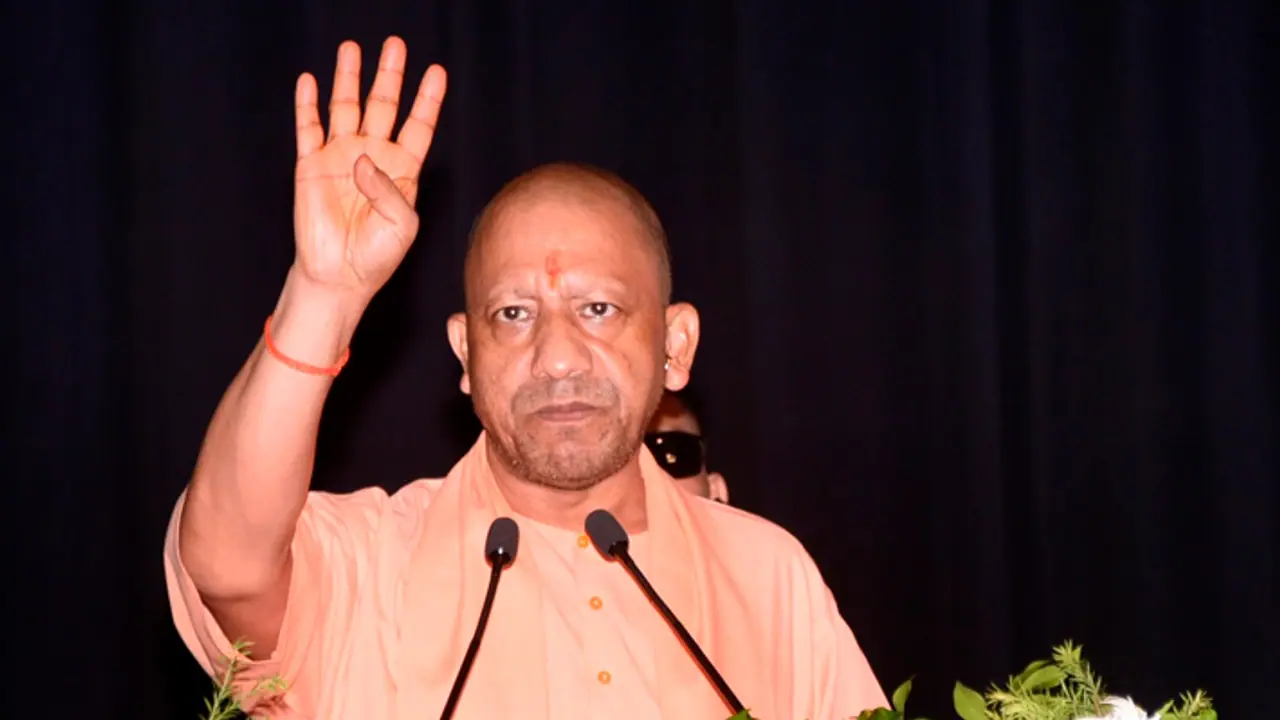 UP: Yogi govt to illuminate Kashi with 12 lakh eco friendly lamps for Dev Deepawali celebration on November 15 UP: Yogi govt to illuminate Kashi with 12 lakh eco friendly lamps for Dev Deepawali celebration on November 15