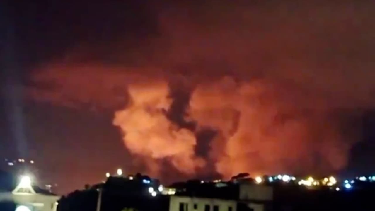 ബെയ്റൂട്ടിൽ ഇസ്രായേലിന്റെ വ്യോമാക്രമണം; ഹിസ്ബുല്ല കമാൻഡർ കൊല്ലപ്പെട്ടു