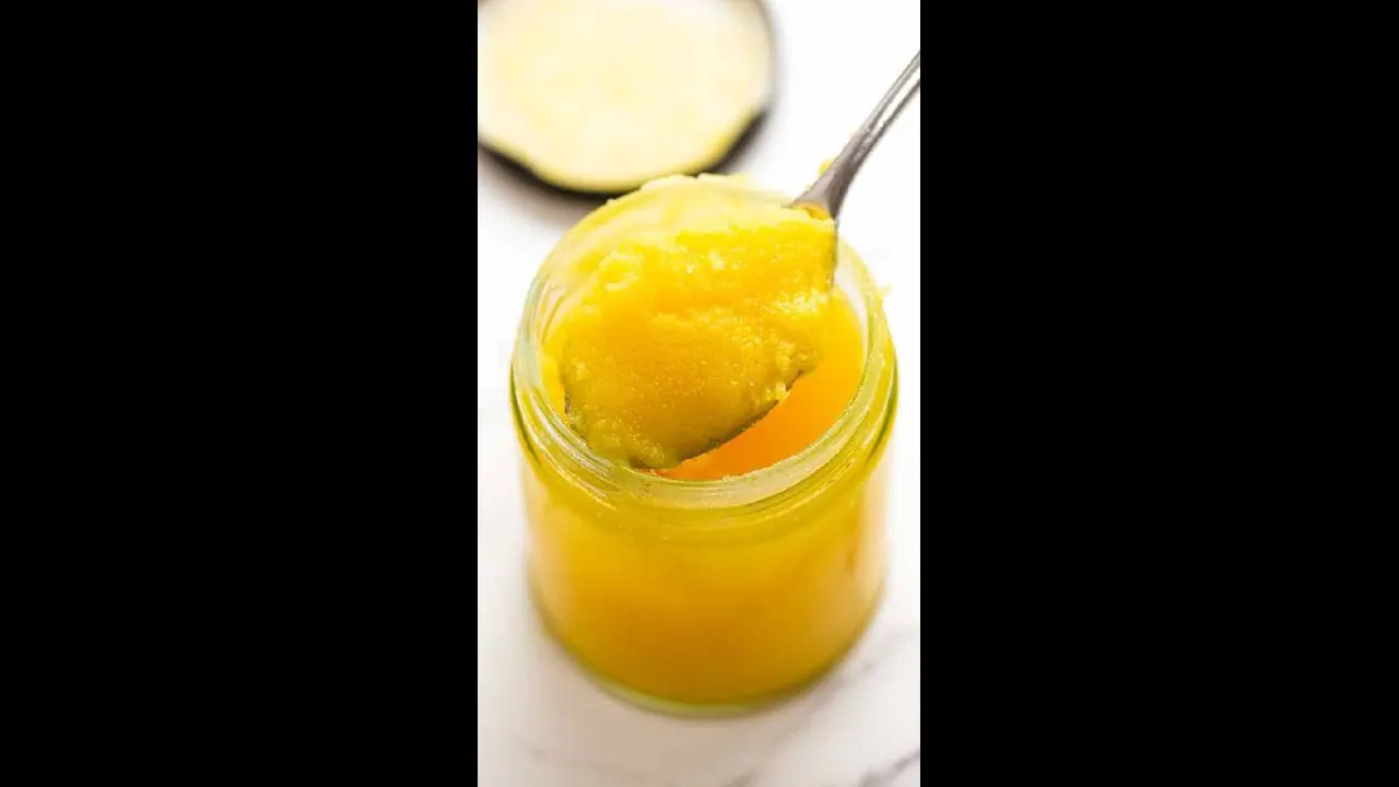 రోజూ ఒక స్పూన్ నెయ్యి తింటే జరిగే మ్యాజిక్ ఇదే..! రోజూ ఒక స్పూన్ నెయ్యి తింటే జరిగే మ్యాజిక్ ఇదే..!