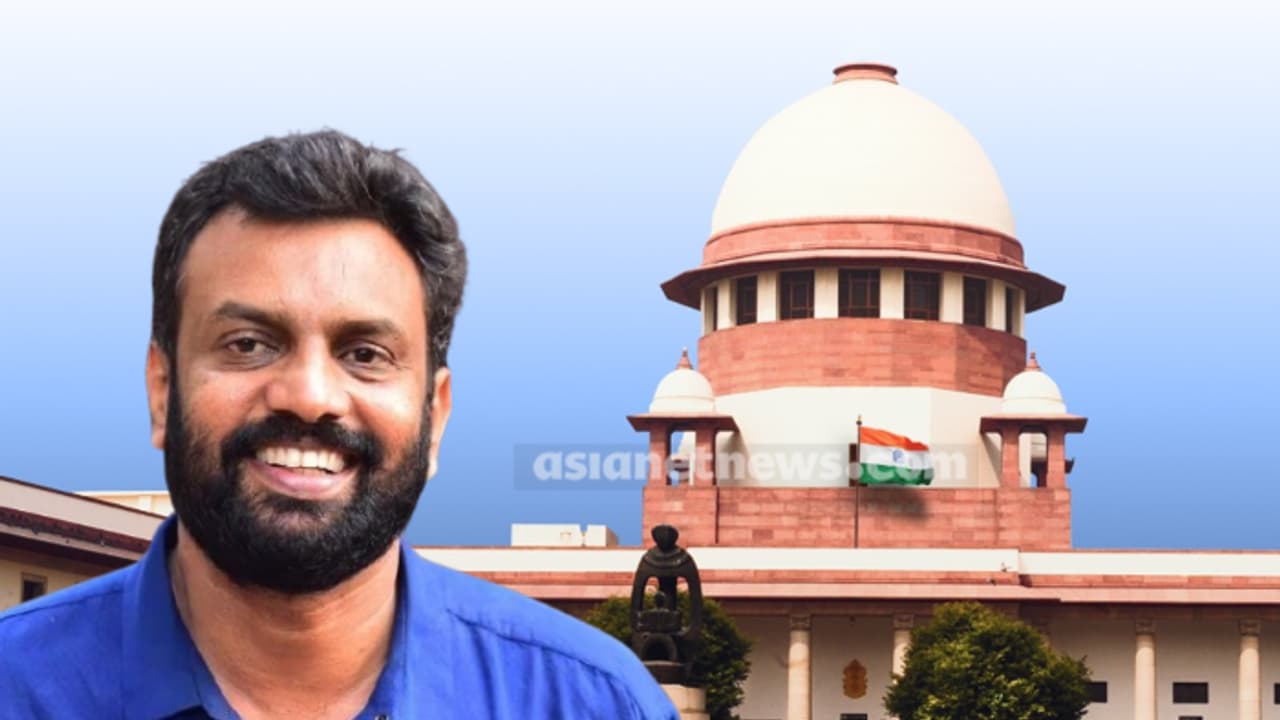 പൗരത്വ ഭേദഗതി നിയമത്തിൻ്റെ ചട്ടങ്ങൾ ചോദ്യം ചെയ്ത് ഹർജി; കേന്ദ്രത്തിന് സുപ്രീം കോടതി നോട്ടീസ് നൽകി പൗരത്വ ഭേദഗതി നിയമത്തിൻ്റെ ചട്ടങ്ങൾ ചോദ്യം ചെയ്ത് ഹർജി; കേന്ദ്രത്തിന് സുപ്രീം കോടതി നോട്ടീസ് നൽകി