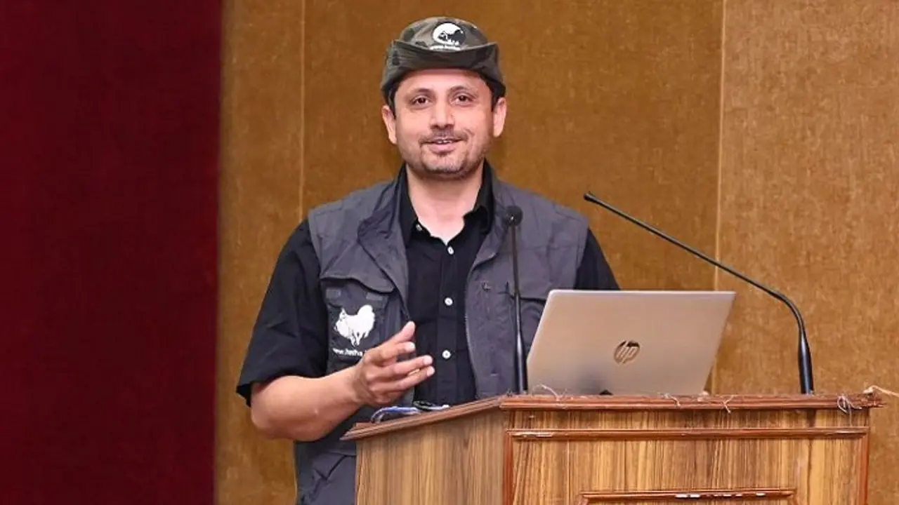 Aseem Rawat's inspiring journey from 14 years in IT to dairy farming success